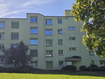 3 1/2 Zimmer Attikawohnung mit 1 Autoeinstellhallenplatz